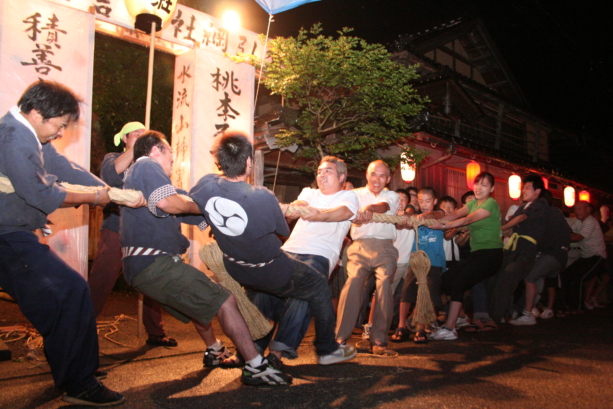 堀松の綱引祭